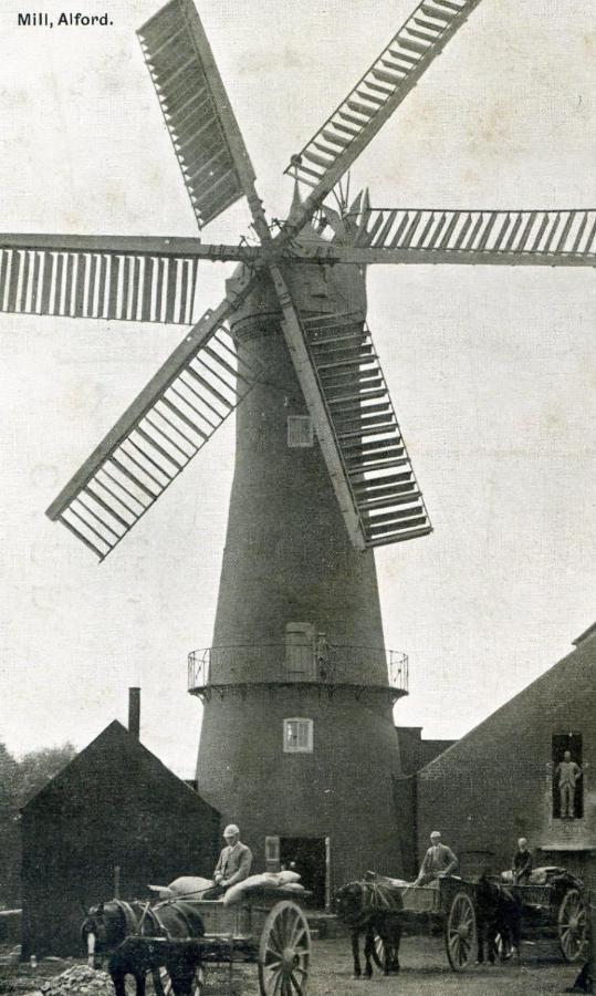 The Windmill Hotel Alford  Zewnętrze zdjęcie