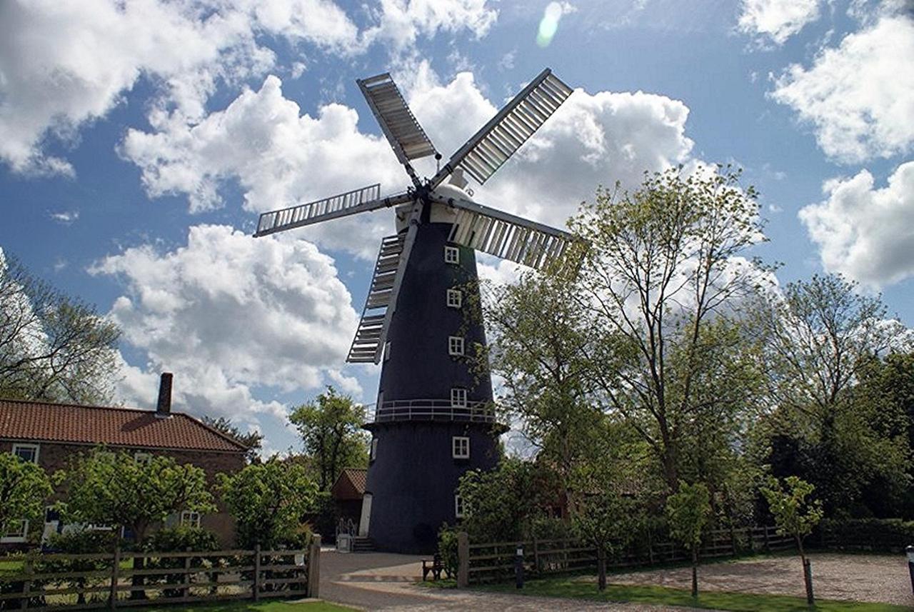 The Windmill Hotel Alford  Zewnętrze zdjęcie